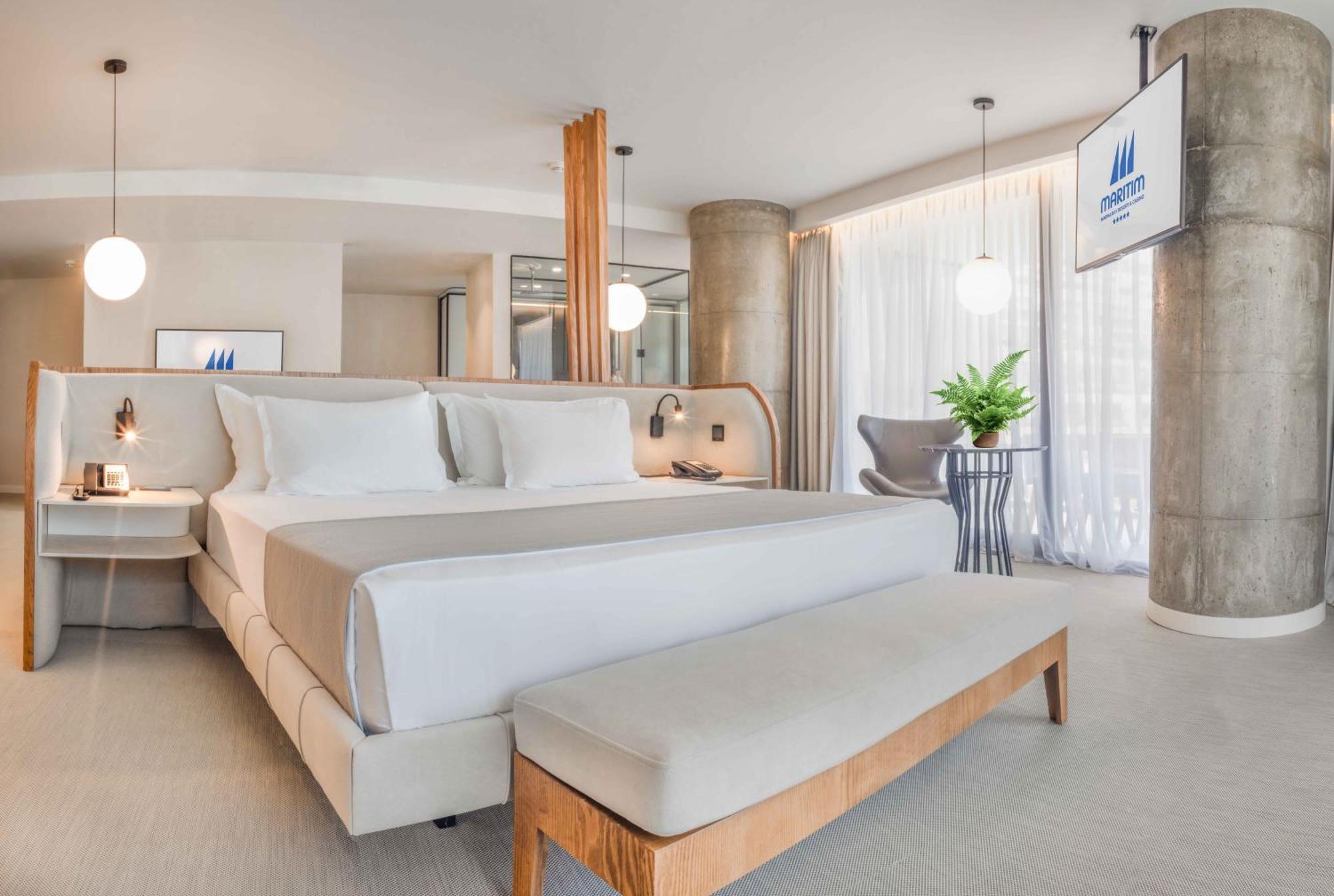 Vlorë Maritim Marina Bay Resort Spa & Casino Adult Friendly מראה חיצוני תמונה Suite